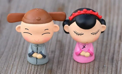 1 set Sweety Lovers Par Stolice Figurice Minijature Vilinski vrt Gnome Moss Poklon za Valentinovo Smola Rukotvorine Dekoracija doma