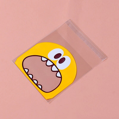 100 TK armsad multifilmid, koletisküpsised, kommid, isekleepuvad kilekotid küpsiste jaoks.