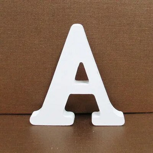 10CM bijelo drveno slovo engleske abecede DIY personalizirano ime Dizajn Umjetnički obrt Samostojeće Srce Party Wedding Home Decor