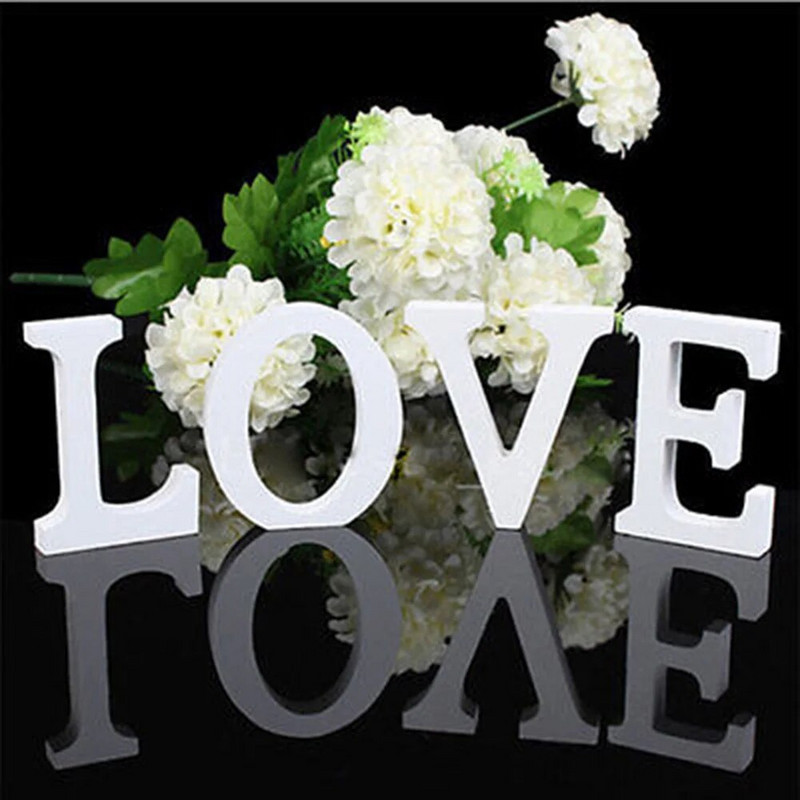 Drveni ukras od 26 slova Merry Christmas Love Home Cafe Bijela abeceda Drveni dekor Diy Samostojeći Personalizirani dizajn imena