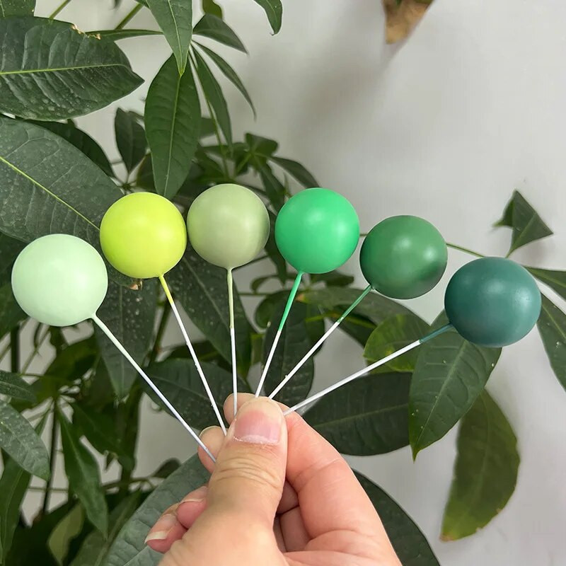 20 tk tordipallide komplekt, 2–4 cm, meisterdamine sünnipäevaks pulmakoogi kaunistuspidu. Tähistage kooki sädelevad pallid jõulukaunistusega