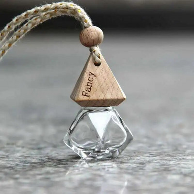 Autós levegő kilépő frissesítő diffúzor illatos flakon klip parfümös palack medál illóolaj autó függő dísz belső