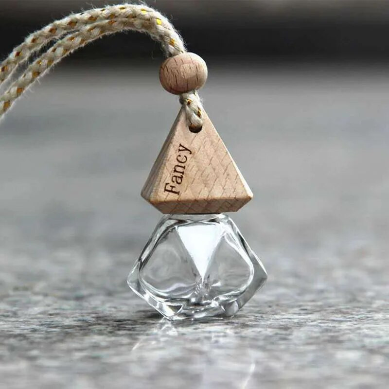 Autós levegő kilépő frissesítő diffúzor illatos flakon klip parfümös palack medál illóolaj autó függő dísz belső