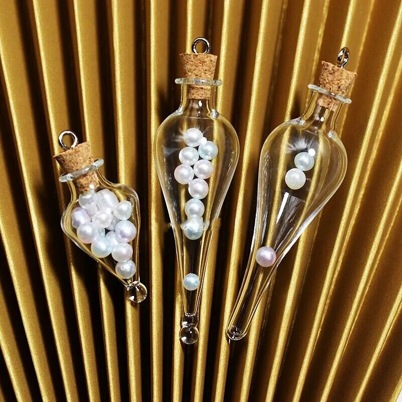 Vesitilk tühje joogijook klaaspudel klaaspurgid korkdekooriga Wish Lucky Magic ripatsiga klaaspurgid pulmapühade konteinerid