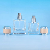 30/50 ml-es újratölthető palack kis kapacitású kozmetikai spray palack négyszögletes üveg parfüm utántöltő flakon parfümök