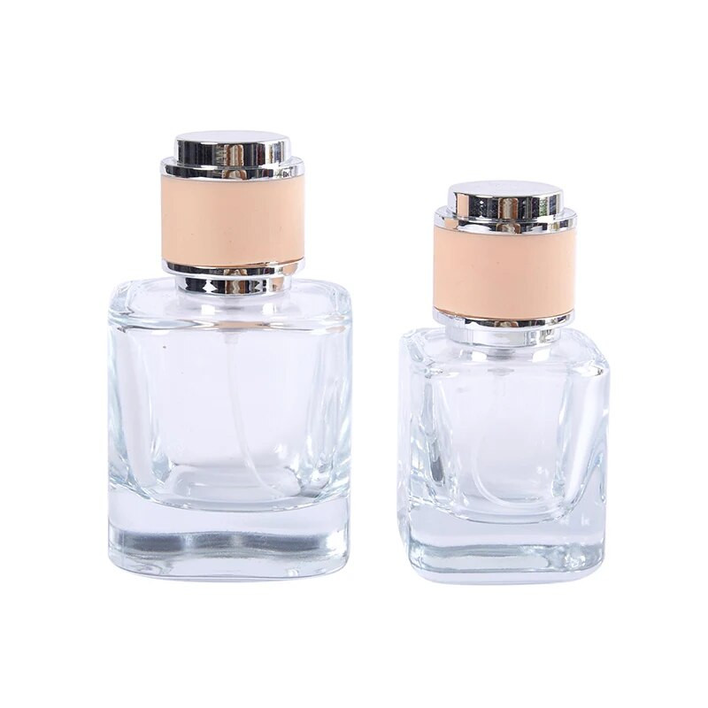 30/50 ml-es újratölthető palack kis kapacitású kozmetikai spray palack négyszögletes üveg parfüm utántöltő flakon parfümök