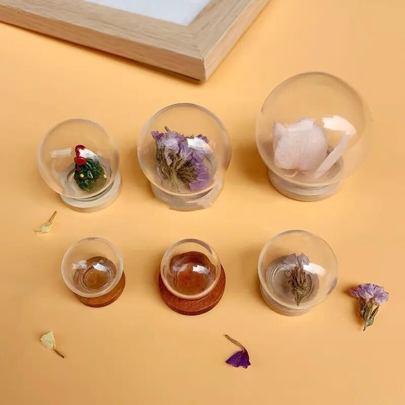 1/2/3X Mini átlátszó, modern kézműves üvegkupola borítású száraz virágváza fa alappal, terep figurákkal Modell bemutató grafikával