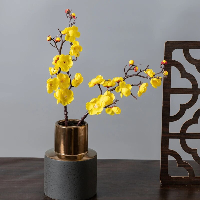 Kunstlilled Kevadised ploomiõied Virsikuoks Siidlilled kodu pulmapeo kaunistamiseks Jõulupärjad Aksessuaarid