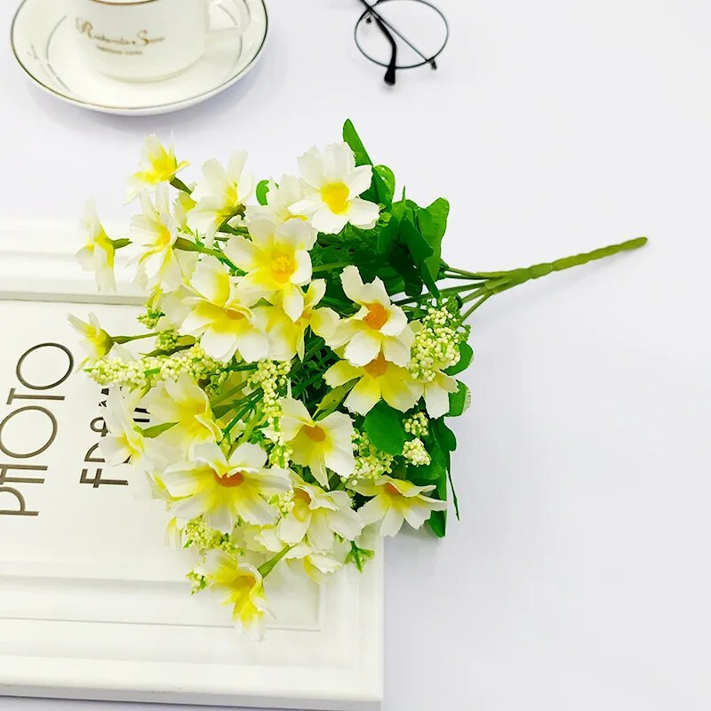 Dirbtinių gėlių puokštė, šilkinė Daisy, vidaus ir lauko dekoravimui, namams ir biurui, 28 galvutės, 1 vnt.