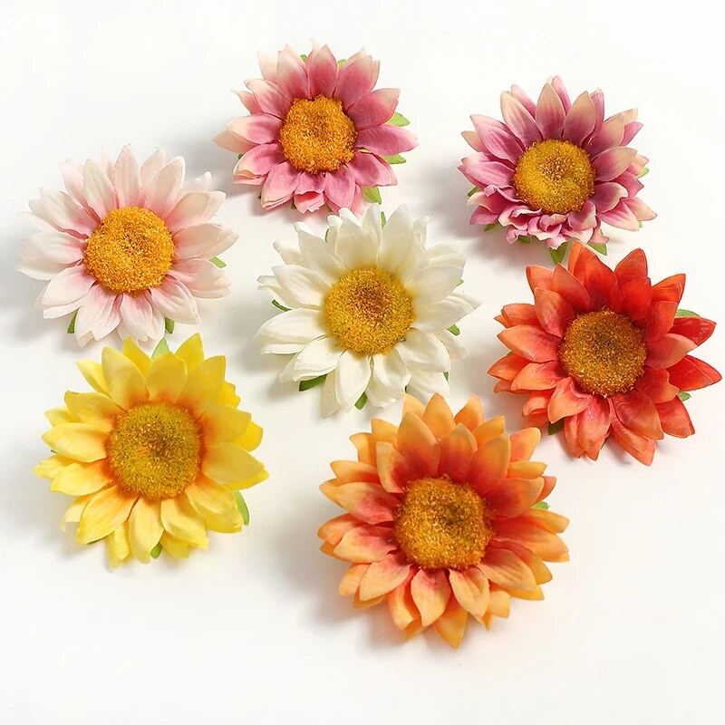 Dirbtinių saulėgrąžų gėlių galvutės 9 cm netikros gėlės namų dekoravimui sodo vestuvių dekoravimui „pasidaryk pats“ amatų girliandų priedai