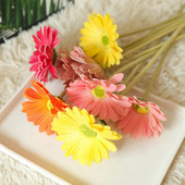 1vnt Gerbera netikrų gėlių koralų lauko sodo dekoravimas Vestuvių kompanijų vakarėlio dekoravimas fotografijos rekvizitai Gėlių puokštė
