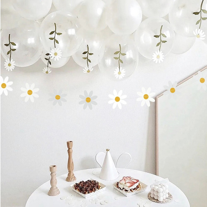 2,5 m Daisy Groovy Boho Party Banner Százszorszép Lógó Örvény Hippi Party Kellékek Díszek Százszorszép papír Kivágások Születésnapi dekorációhoz