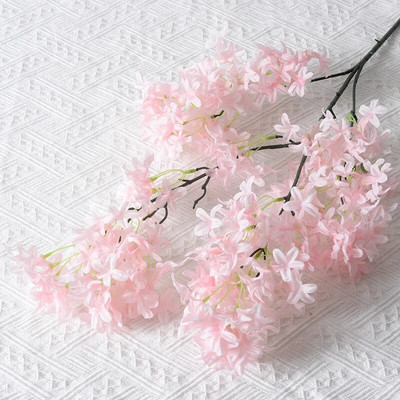 Mesterséges lila selyemszövet Kezdőlap Szálloda Mennyezet Esküvői út Virágív Dekoráció Kereszt Hosszú ágak Cseresznyevirág