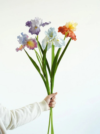 Μωβ Τεχνητό λουλούδι Iris PU Elegance για διακόσμηση σπιτιού Γαμήλιο πάρτι σαλονιού Lifelike Iris Floral Arrangements Άνοιξη