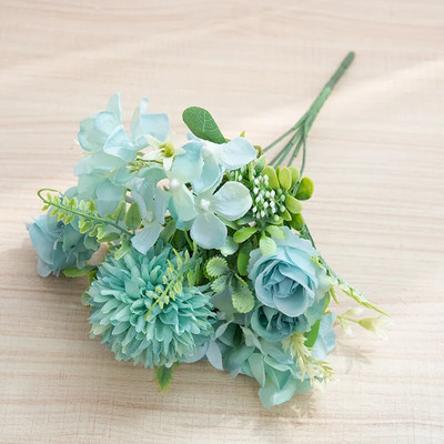 Umjetne bijele ruže Cvijeće Biljke za vazu Vjenčanje Dekoracija kućne sobe Poklon za Valentinovo Lažni svileni buket Stol za zabavu