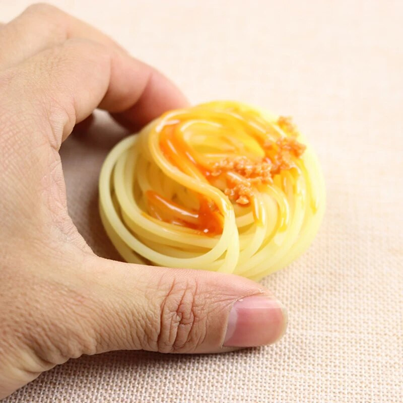 Mesterséges élelmiszer-szimulált tészta dekoratív ételmodell Hamis étel tésztaforma fotókellékekhez otthoni dekoráció Gyerekek játszójátékok