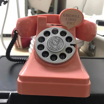 Лофт Американски ретро висящ на стената розов модел телефон, декорация за всекидневна, креативни декорации за кафе-бар домашен декор