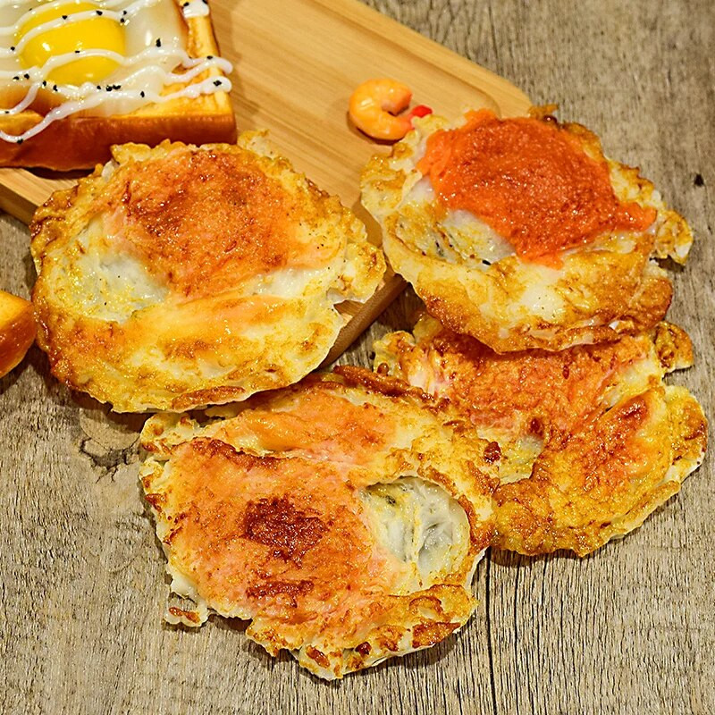 Ekrano rekvizitai derinami su papuošalais fotografuoti, keptas kiaušinis, keptas kiaušinis, „pasidaryk pats“ ramen makaronų priedai, naujo modelio maistas