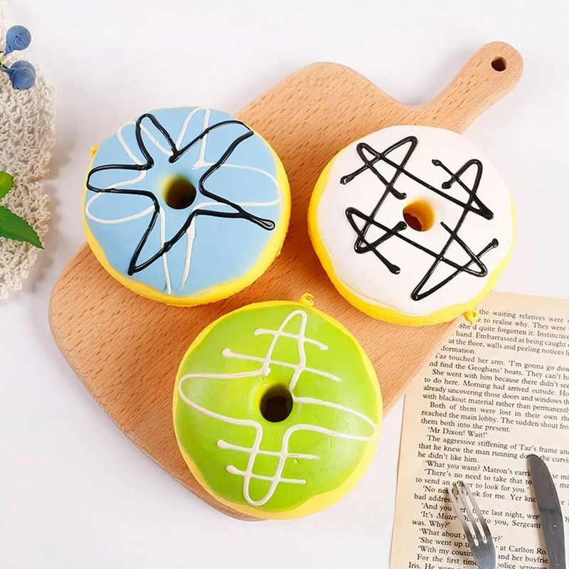 Hamis fánk tortajátékok szimuláció fánkkenyér PU hamis kenyér Mesterséges, valósághű étel Műdesszert otthoni parti dekorációhoz