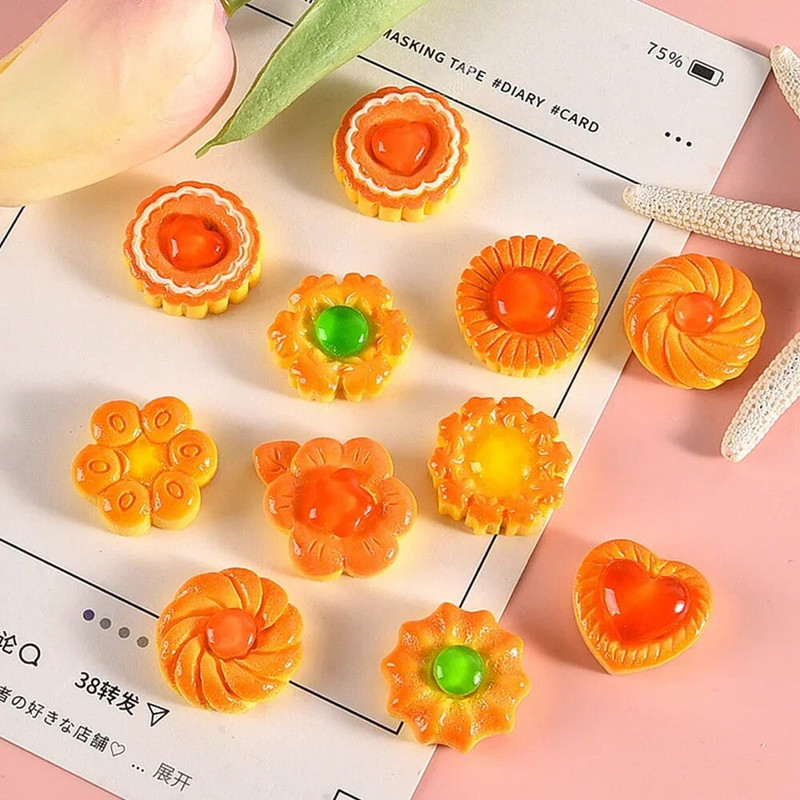 10PCS Блестящи сандвич бисквити серия кабошони от смола с плосък гръб за фиби Scrapbooking Направи си сам Аксесоари за декорация на бижута