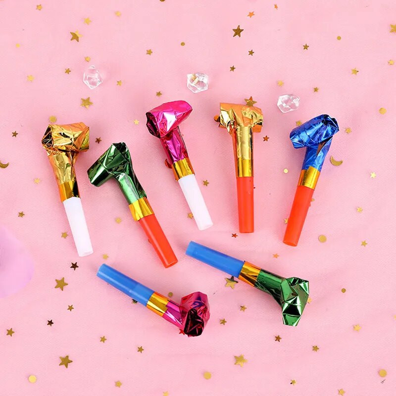 50 db gyermek kifújható síp, csemege gyerekeknek születésnapi buliban, vendég ajándék zsinór zajkeltő műanyag hangszóró Vicces kellék Pinata