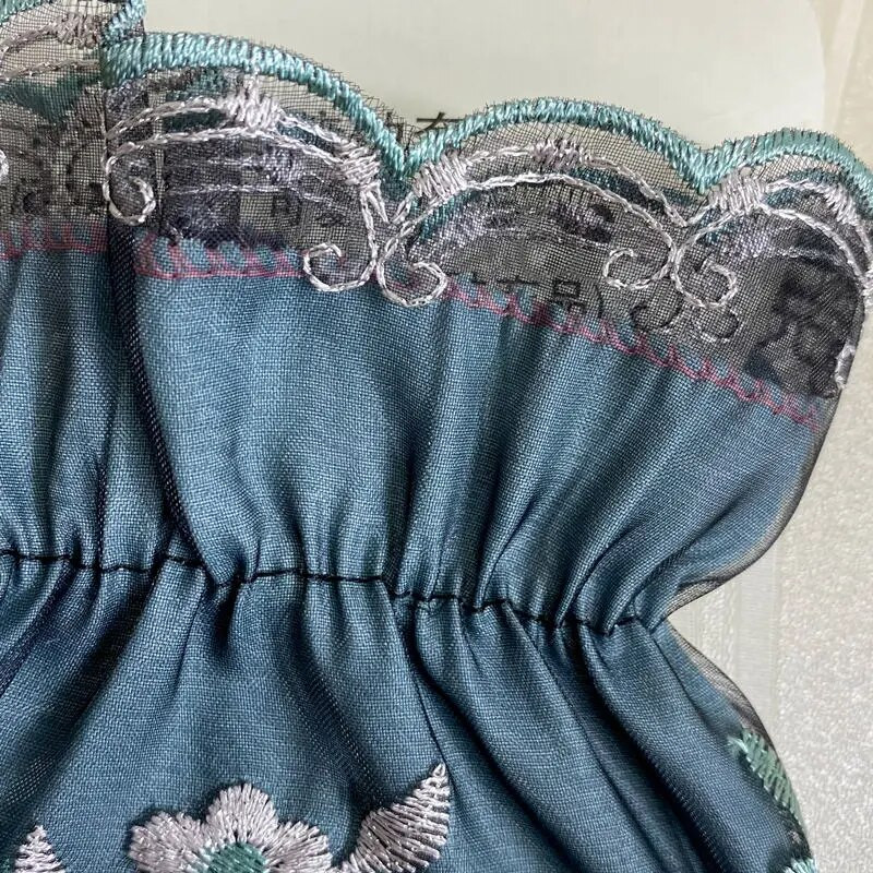 Ръкави с дантелена бродерия Двуслойни ръкави против замърсяване Дамски флорални модни инструменти за почистване на готвене Къси ръкави