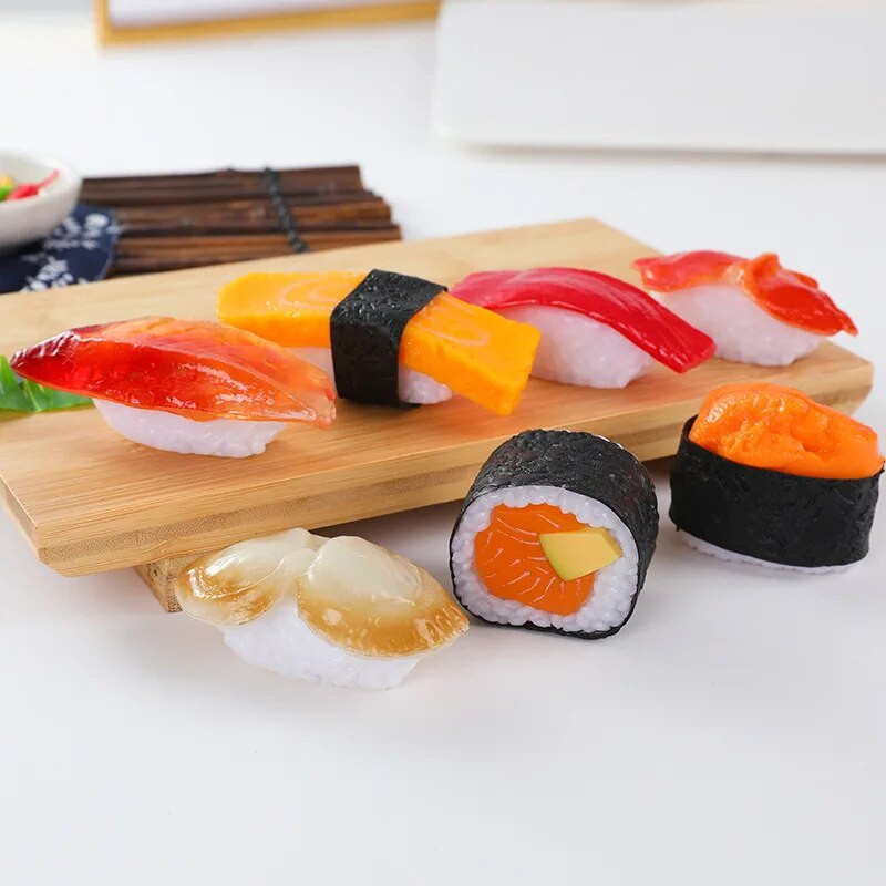 Minijature Umjetni lažni simulacija sushija Slatki pvc materijal Ribe kozice Kriške lososa Model Slikanje Rekviziti Pribor