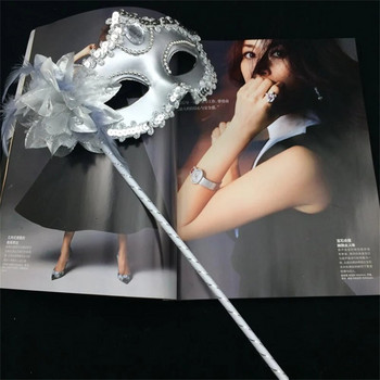 Хелоуин Парти Дамска маска с държаща пръчка Вечерна абитуриентска маскарадна маска Сцена Косплей Реквизит Женски венециански капак за половината лице