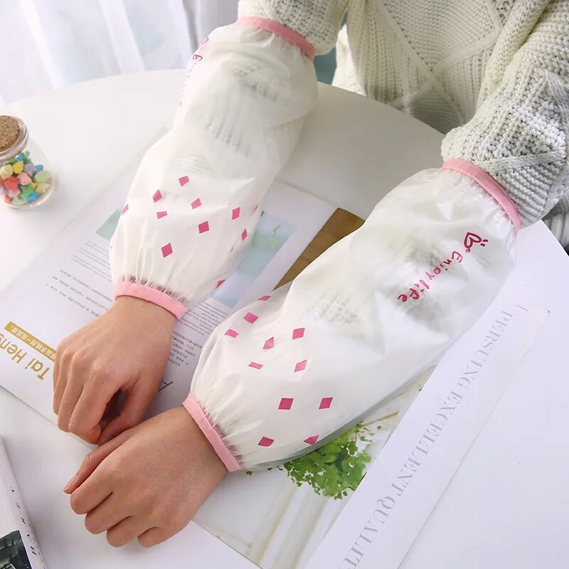 Paprasta vandeniui atspari rankovė, miela rankovė, skirta buitiniam naudojimui, apsauganti nuo užsiteršimo namuose, virtuvės viršutinė rankovė, ilgos rankovės