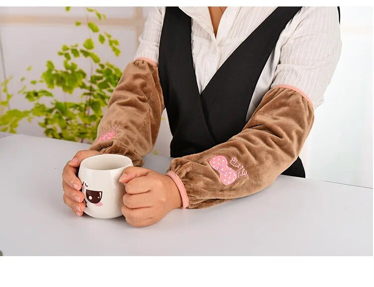 1 Poros žiemos flaneletės animacinių filmų piešinys virtuvėje, apsaugantis nuo užsiteršimo ilgomis rankovėmis, apsaugantis kepimo rankoves ND 016