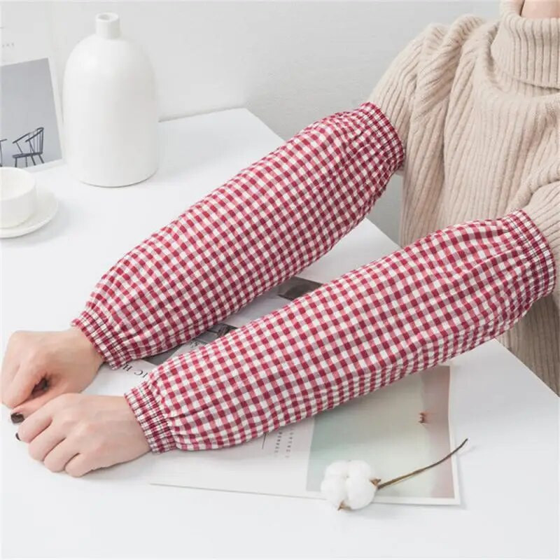 Čisti pamuk Jacquard rešetka Četiri igle Rad Otporan na prljavštinu Otporan na prašinu Kuhinjske potrepštine Rukavi Manšete Navlaka za ruke