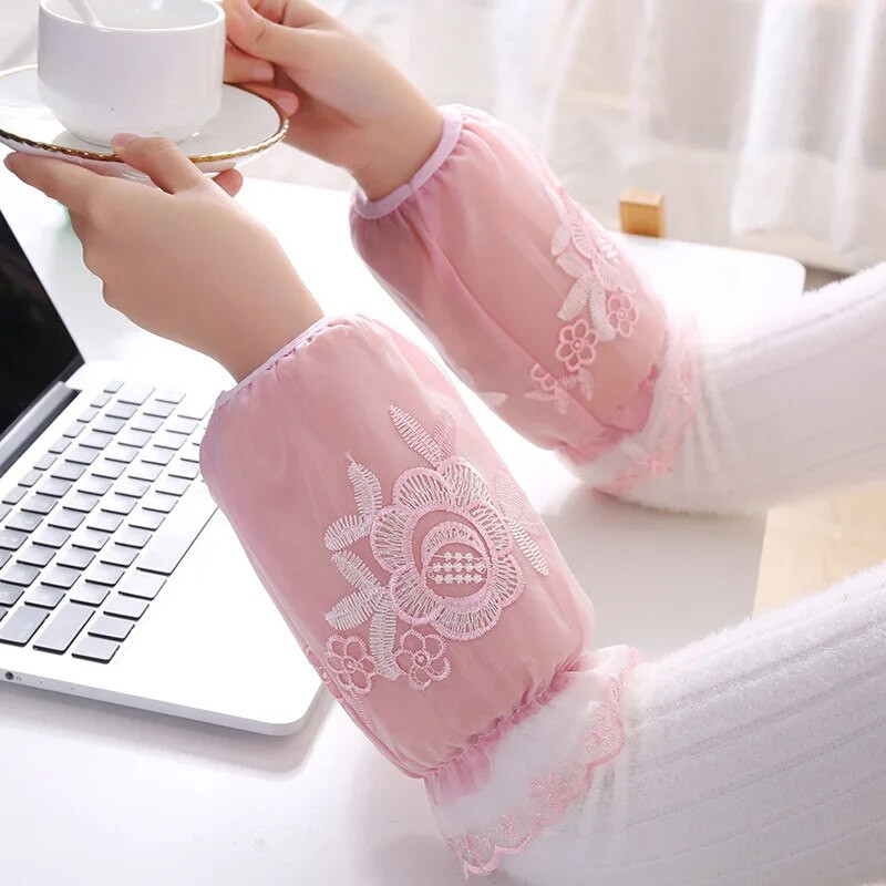 Kreatív kétrétegű hímző ujjú női irodai rövid ujjú diákruhák lerakódásgátló többfunkciós ujjatlan LC495