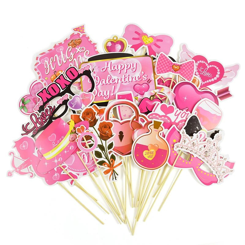 35 бр. Комплект реквизити за фото кабина за Свети Валентин Творчески Честит празник на Свети Валентин Парти, ръчен фотореквизит Сватбена декорация Photobooth