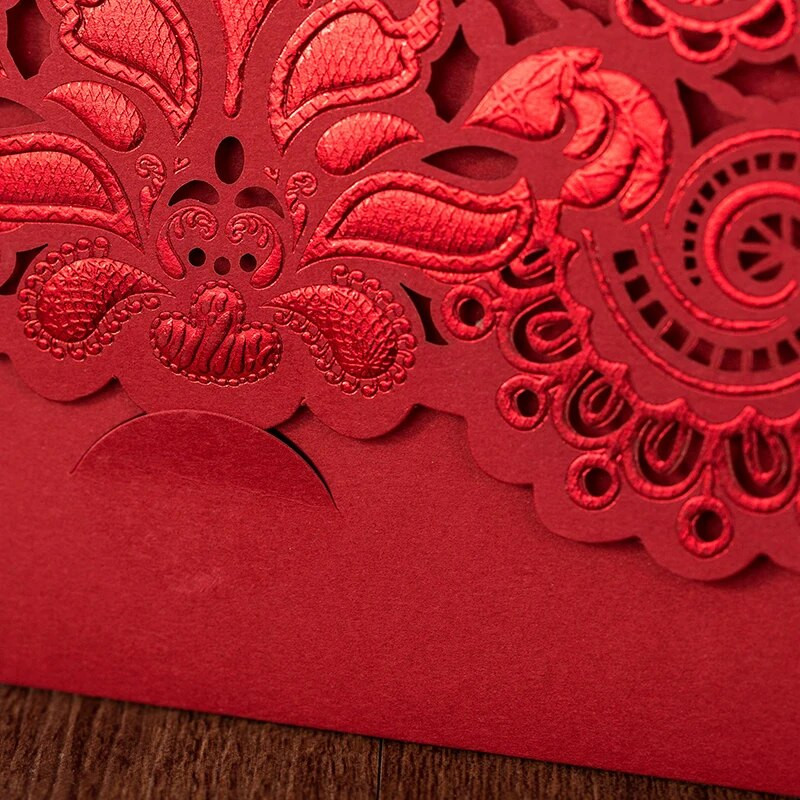 5 X piros csomagok Kínai üreges esküvői újévi piros csomagok, party ajándékok