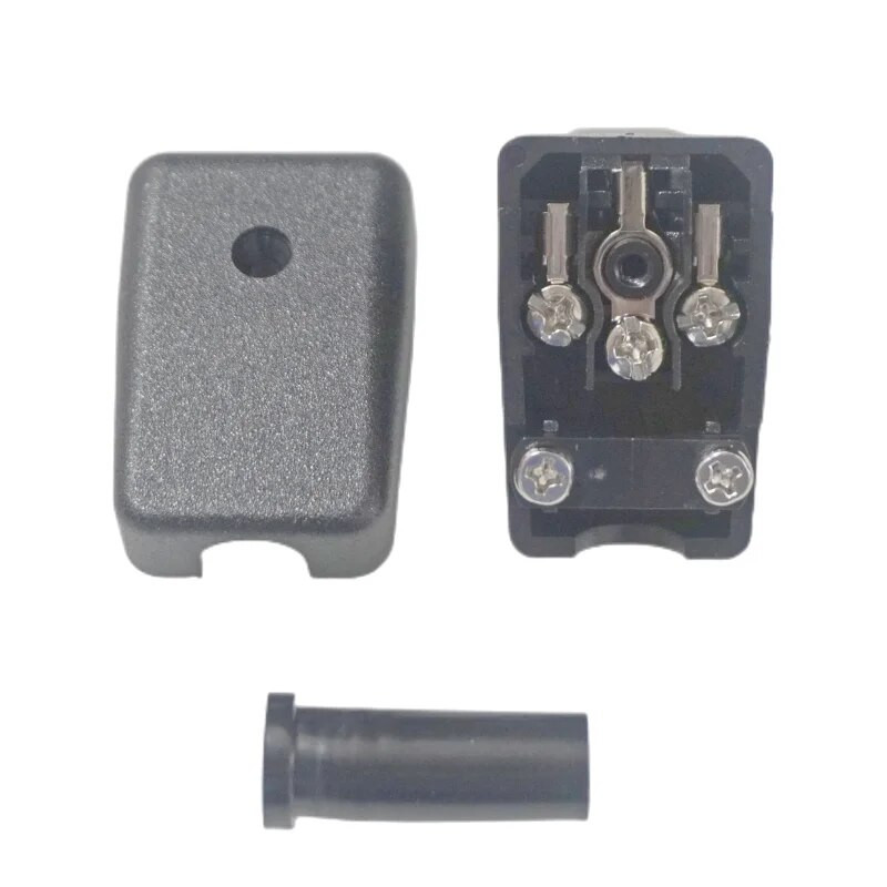 Must 10A CE vask IEC320 C13 arvuti UPS PDU toiteväljundi pistik küünarnukk 90 kolmeharu adapteri pistik 3p pistikupesa juhtmega pistikupesa