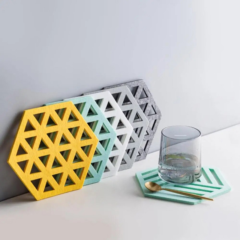 Namų kūrybinis veltinis padėkliukas šešiakampis tuščiaviduris puodelio kilimėlis Minkštas šilumos izoliuotas neslystantis padėklas namų karštų gėrimų laikiklis, darbalaukio dekoravimo kilimėlis
