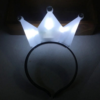 LED korona fejpánt világító koronák és tiarák lányoknak, nőknek Cosplay születésnapi fényes esküvői Halloween fesztivál