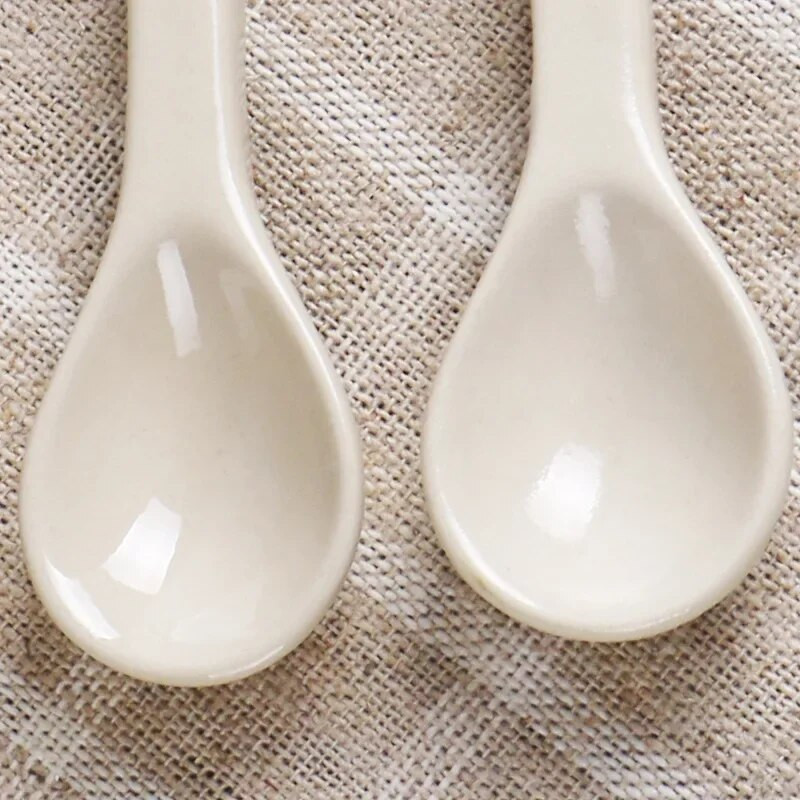 1 vnt. virtuvės įrankio naujovė Dovanų keraminis animacinis filmas Mielas katės gyvūno šaukštas Kabantis desertinis šaukštas Unikalūs ledų stalo įrankiai Nauji