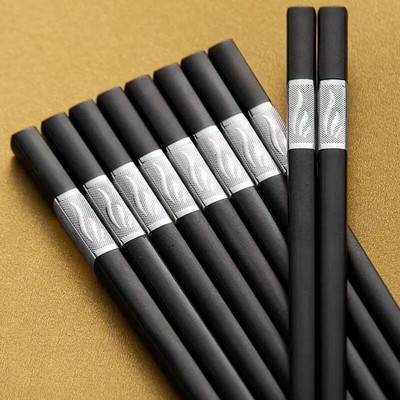 5 poros 24 cm daugkartinio naudojimo lazdelės Sušio lazdelės Neslystančios lazdelės Korėjietiškas japonų maistas Kiniškas medinių lazdelių rinkinys