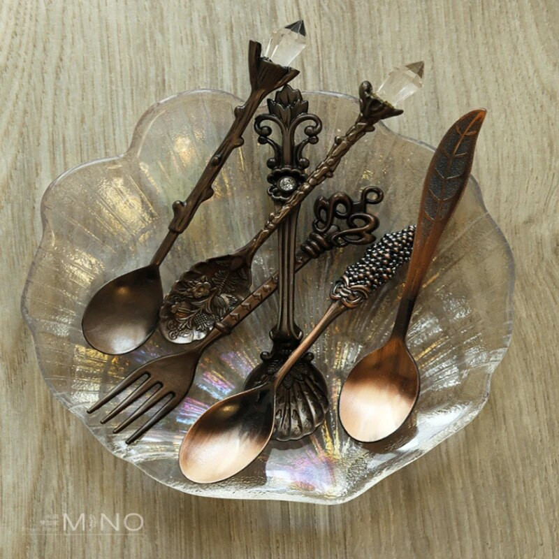 Retro kávétea keverő kanál fagylalt desszert kanál arab stílusú cink ötvözet konyhai vendégkütyük Evőeszközök kanál