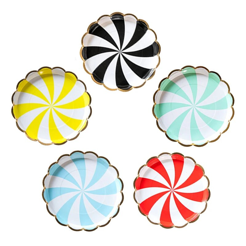 Тема на дъгата Парти Посуда за еднократна употреба Чиния с ивици Чаши Салфетки Сватба Baby Shower Парти Рожден ден Фиеста Декорация Консумативи