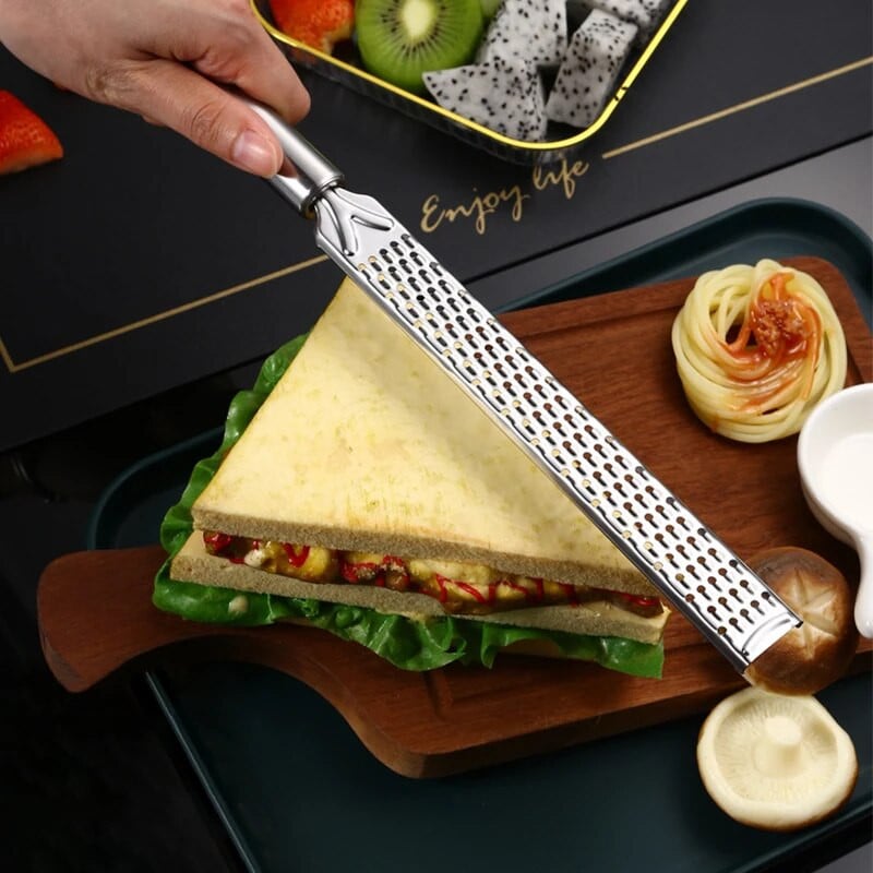 Citromhéj és sajtreszelő - gyömbér, fokhagyma, szerecsendió, csokoládé, borotvaéles rozsdamentes acél penge + védőburkolat - mosogatógépben mosható