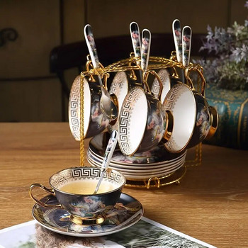 Ретро Imperial Европейски комплект чаши за кафе Порцеланови сервизи за чай Луксозен подарък Костен Китай Керамика за кафене Сватбена украса Съдове за напитки