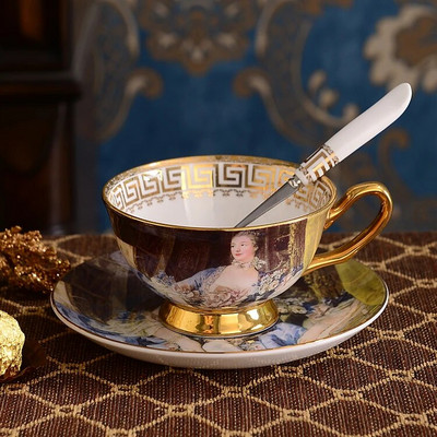 Retro Imperial Europos kavos puodelių rinkinys Porcelianiniai arbatos rinkiniai Prabangūs Dovanų Bone China Keraminiai Kavinės Vestuvių Papuošimo Gėrimai