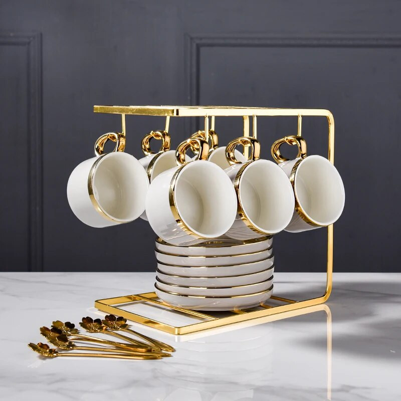 Aranyos Luxus Kerámia Kávés Bögre Reggeli Luxus Utazó Bögre Kerámia Utazó Canecas De Porcelana Kávéscsésze és Csészealj szett