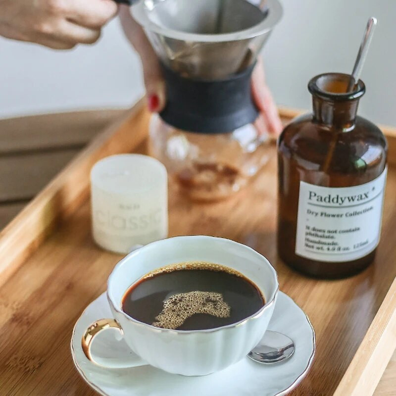 150 ml Британска чаша за следобеден чай костен порцеланова чаша за чай керамична пасторална Европейска ретро домашен сервиз за чай