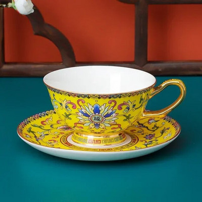 Kiniškas dažytas kaulas Kinijos kavos puodelio lėkštės rinkinys emaliuotas popietės arbatos puodelis su lėkštės šaukštu prabangus keramikinis puodelis vakarėliui