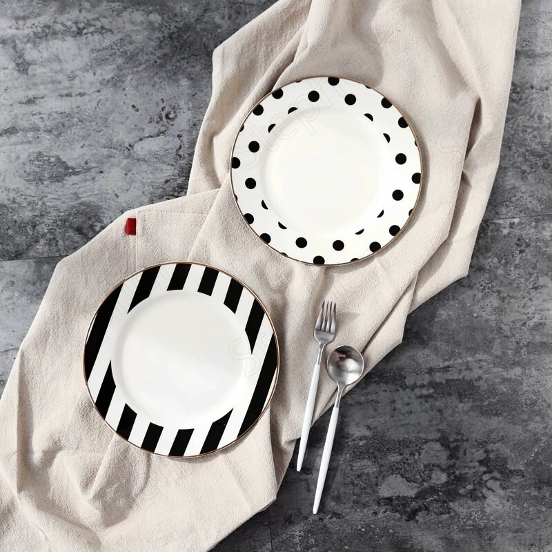 Golden Stroke Polka Dot Stripes Чаши Чаши за кафе Японско модерно изкуство Керамична чиния Следобеден чай Сервии Настолни чаши за вода