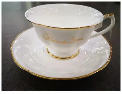Arany délutáni teáscsésze csészealj készlet Kávéscsésze teáskanna készlet Teatálca koszorúslány ajándék