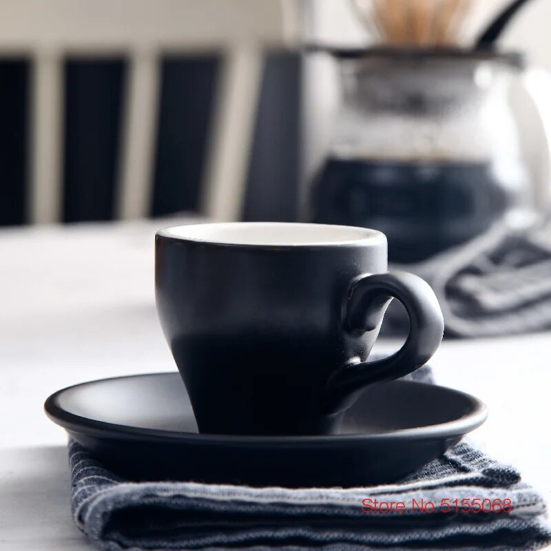 Серия бонбони от костен Китай Чаша за кафе и чинийка от 80 мл Кафе Чаша за дегустация на еспресо Капучино Американо Сладко момиче Следобедна чаша за чай